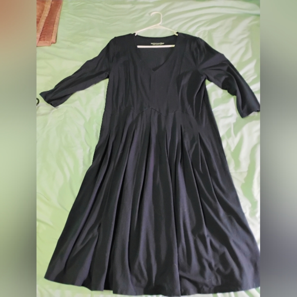 Soft Surroundings Elegant Dark Blue Knit Dress